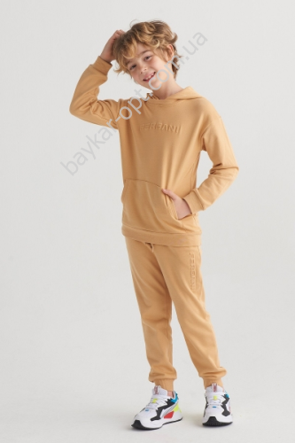 Спортивный костюм унисекс Спортивный костюм унисекс